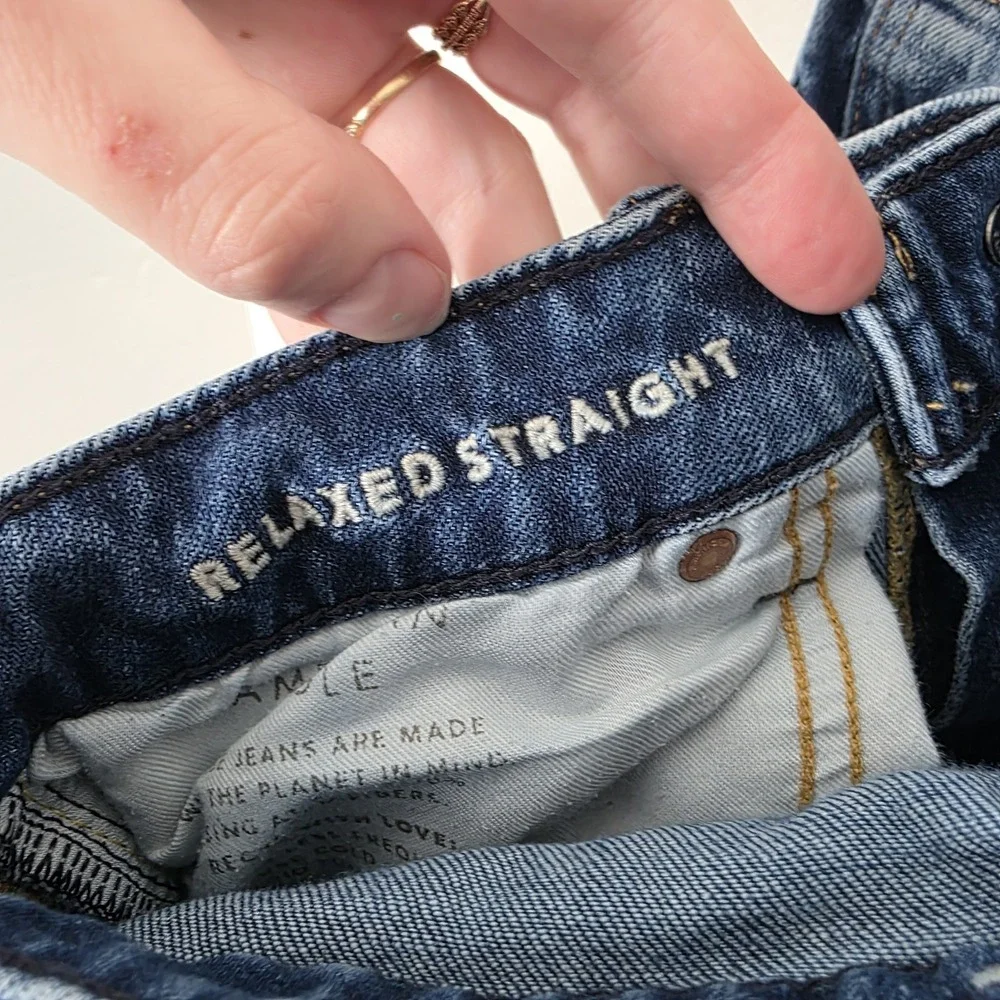 American Eagle Medium Wash Whiskering Airflex Relaxed Straight Jeans Size‎ 29×30